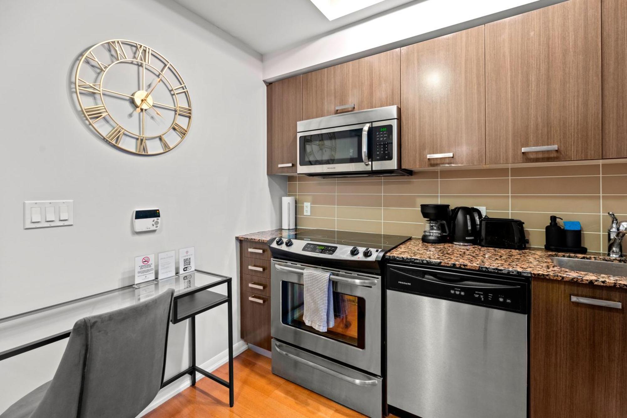 Globalstay. Burano Condos In Downtown Toronto Zewnętrze zdjęcie