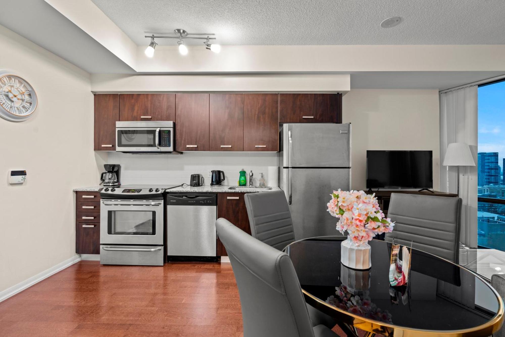 Globalstay. Burano Condos In Downtown Toronto Zewnętrze zdjęcie