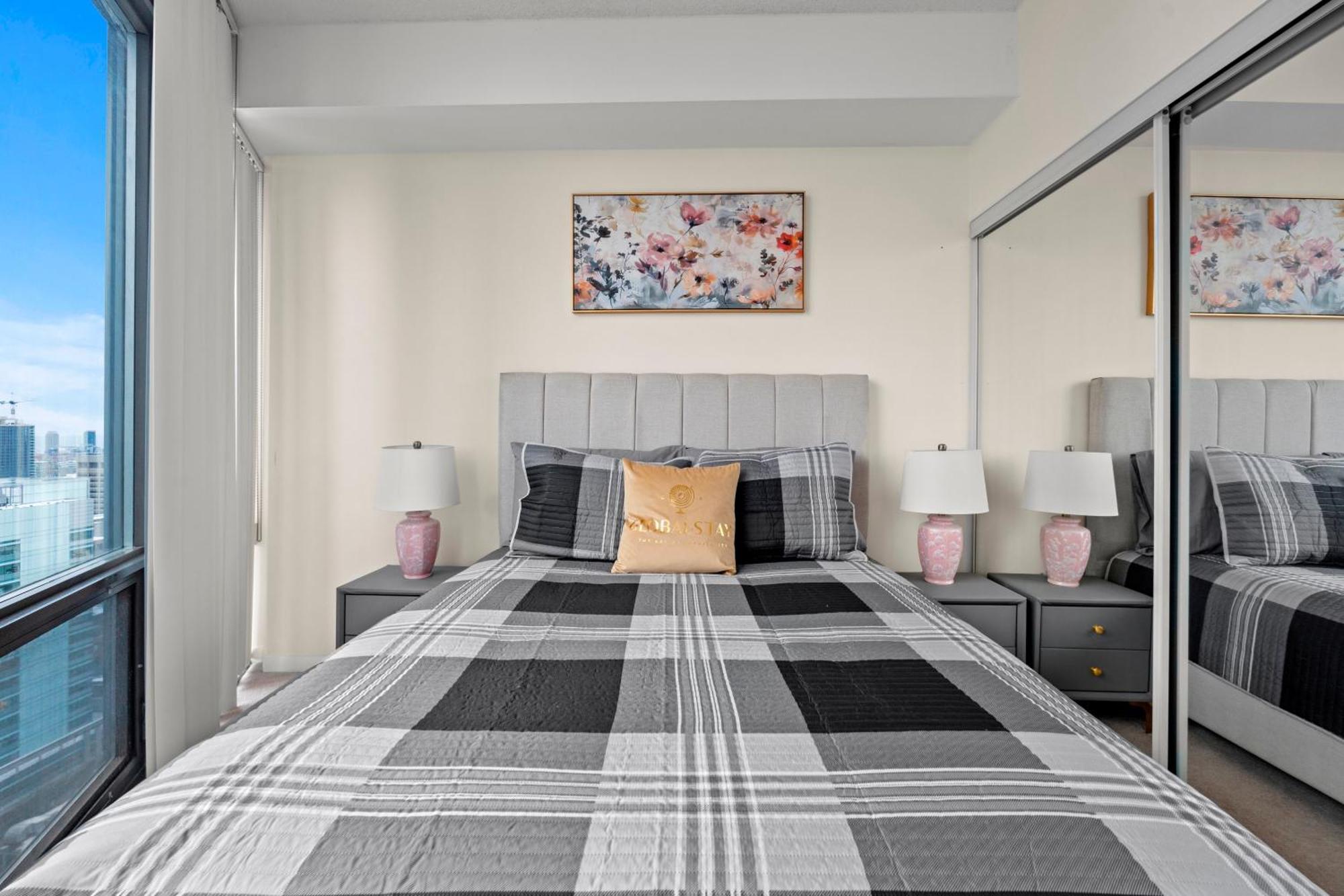 Globalstay. Burano Condos In Downtown Toronto Zewnętrze zdjęcie